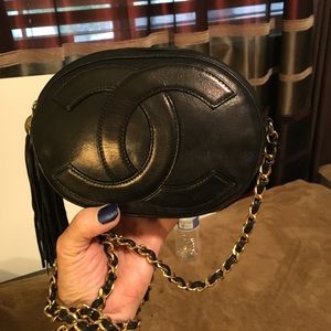 ♠️CHANEL♠️ shoulder and cross purse💖⭐️💖⭐️💖